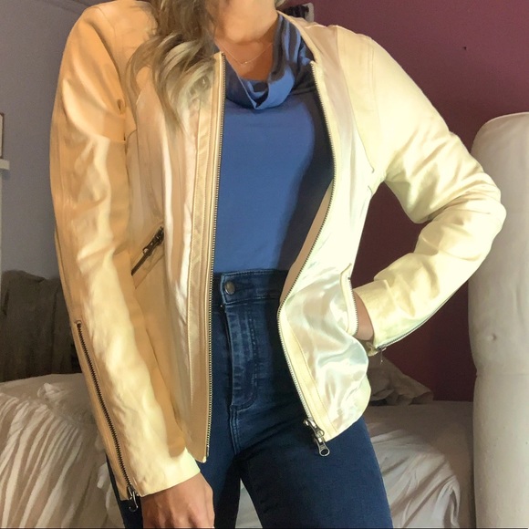 Silk and leather Champagne color moto - Picture 4 of 15